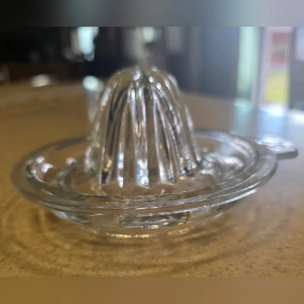 Vintage Citrus Reamer Juicer Clear Glass Tab Handle